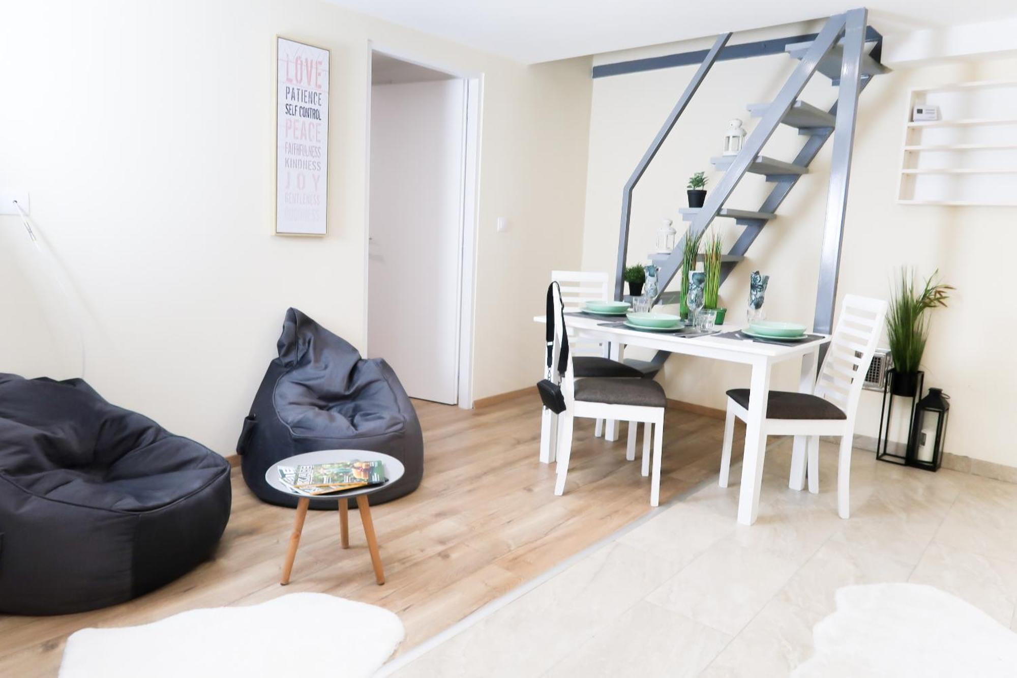 Budapest City Center, Nicely Renovated Apartment With 3 Bedrooms Esterno foto