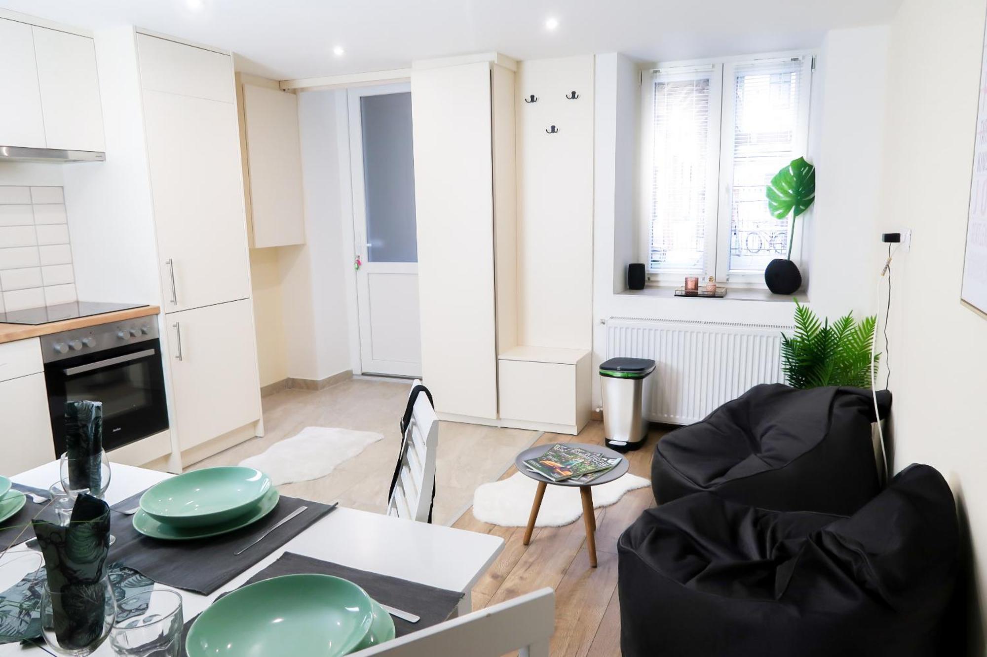 Budapest City Center, Nicely Renovated Apartment With 3 Bedrooms Esterno foto